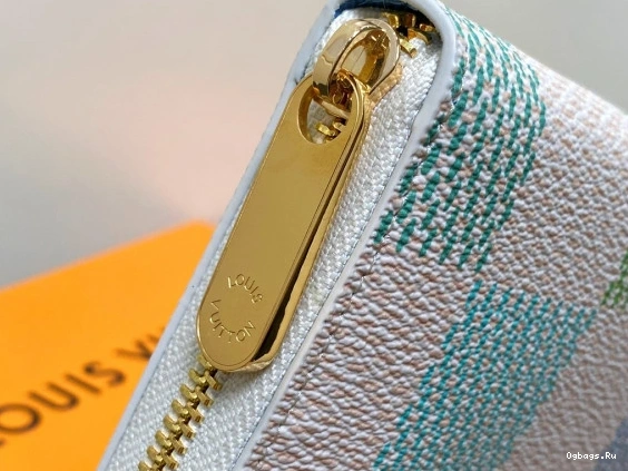 ZIPPY cm LOUIS WALLET-19.5*10.5*2.5 VUITTON 0407